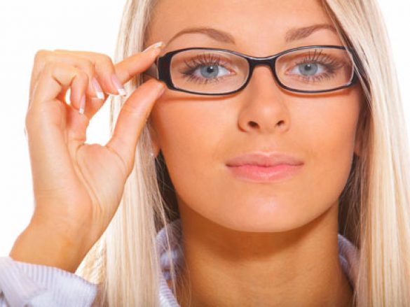 Elige los lentes según tu rostro.