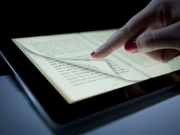 Consejos de salud visual a la hora de leer con un e-book