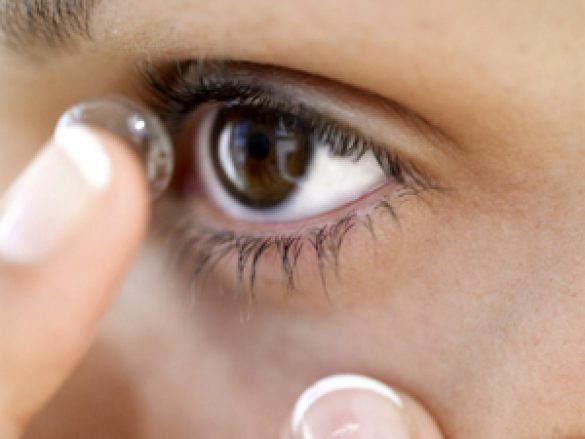 Consejo para el uso de los lentes de contacto
